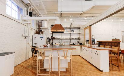 Communal Desk Coworking at The Pioneer Collective Communal Desk Coworking at The Pioneer Collective