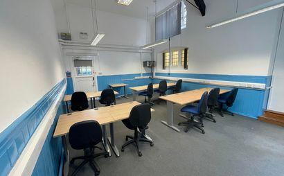 Hot-Desking Hot-Desking