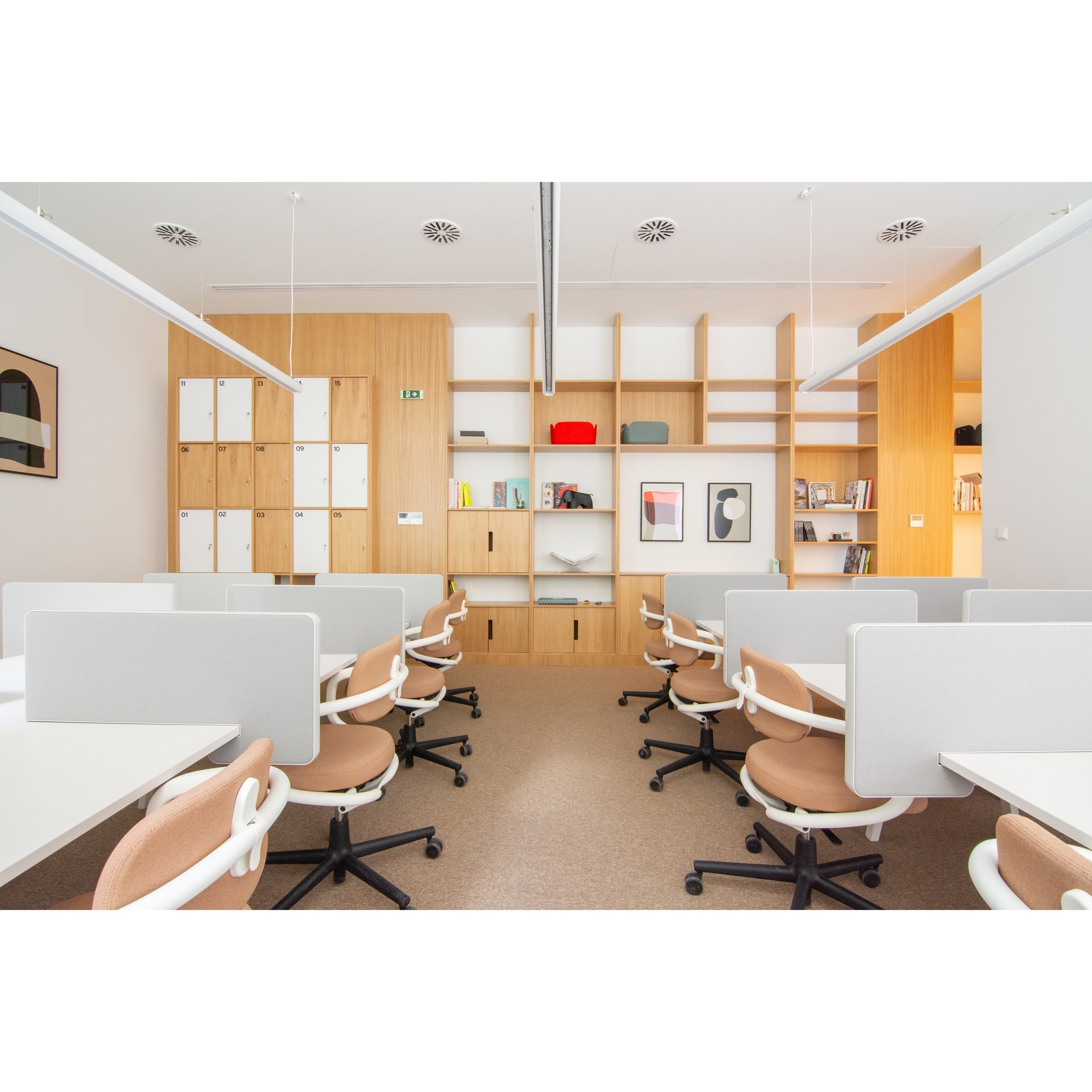 Book a reserved coworking spot in Costa Mesa - 3420 Bristol Street Book a reserved coworking spot in Costa Mesa - 3420 Bristol Street