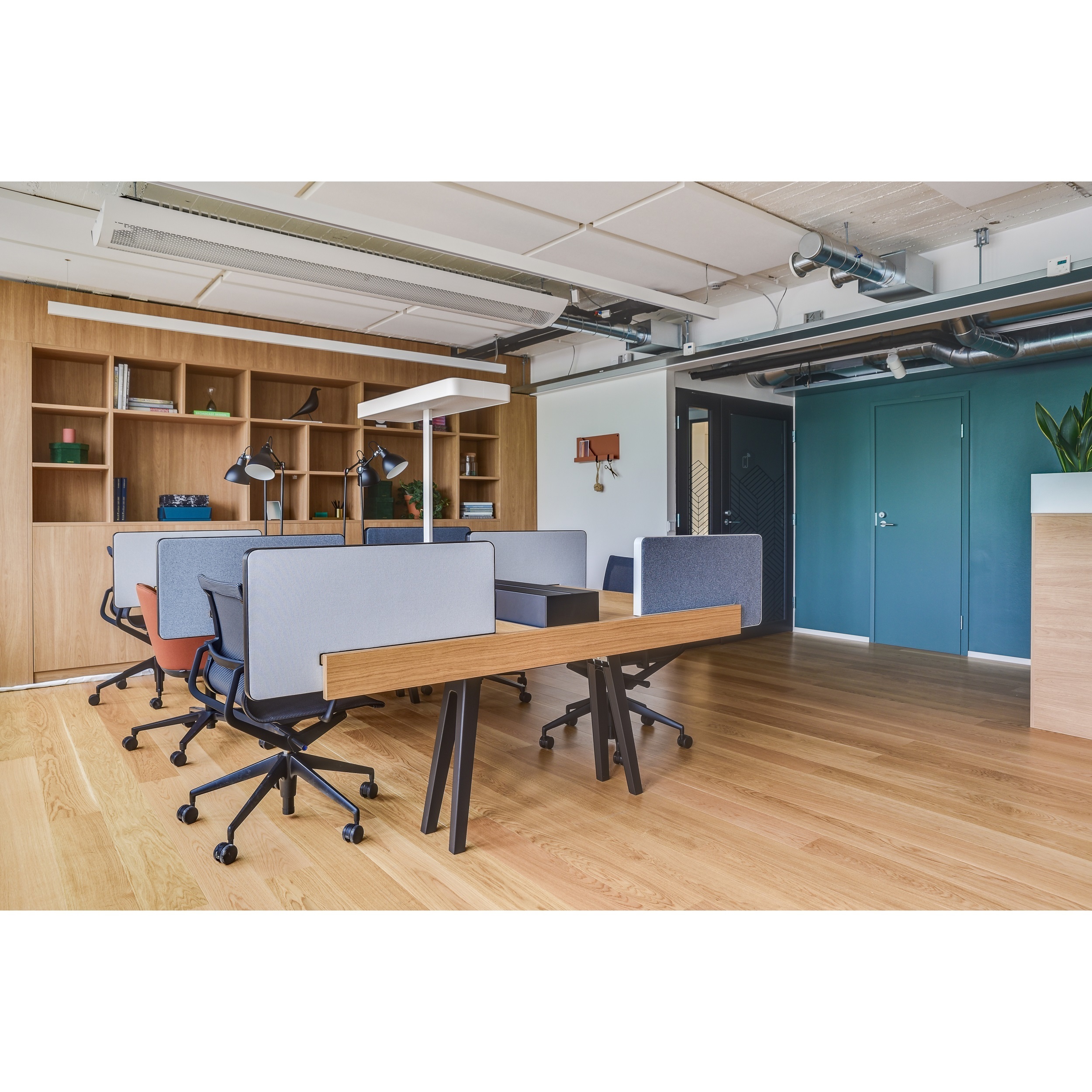 Book a reserved coworking spot in Costa Mesa - 3420 Bristol Street Book a reserved coworking spot in Costa Mesa - 3420 Bristol Street