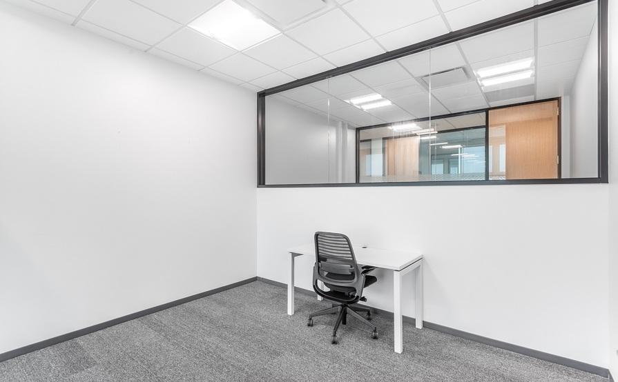 24/7 access to designer office space for 1 person in Costa Mesa - 3420 Bristol Street 24/7 access to designer office space for 1 person in Costa Mesa - 3420 Bristol Street
