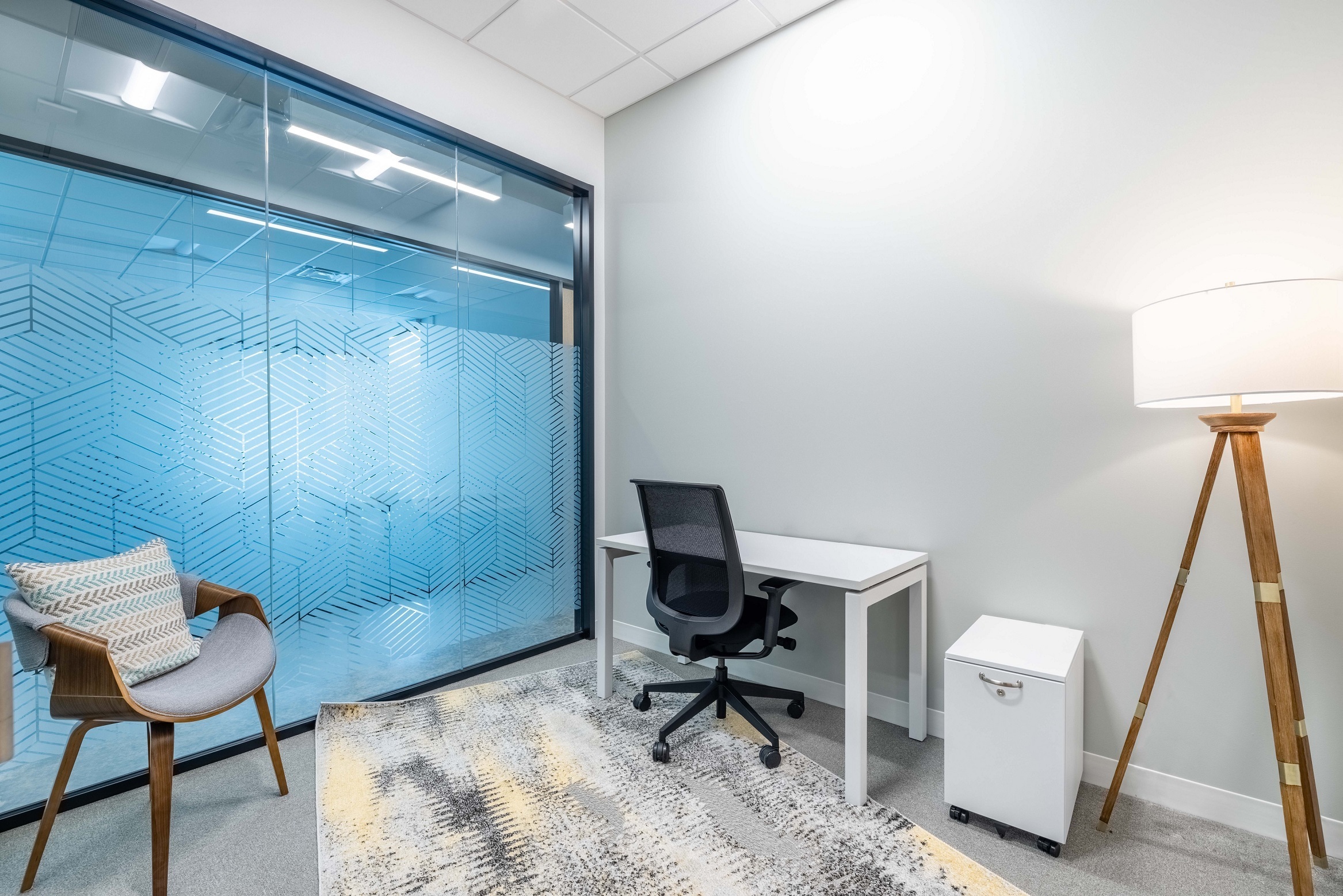 24/7 access to designer office space for 1 person in Costa Mesa - 3420 Bristol Street 24/7 access to designer office space for 1 person in Costa Mesa - 3420 Bristol Street