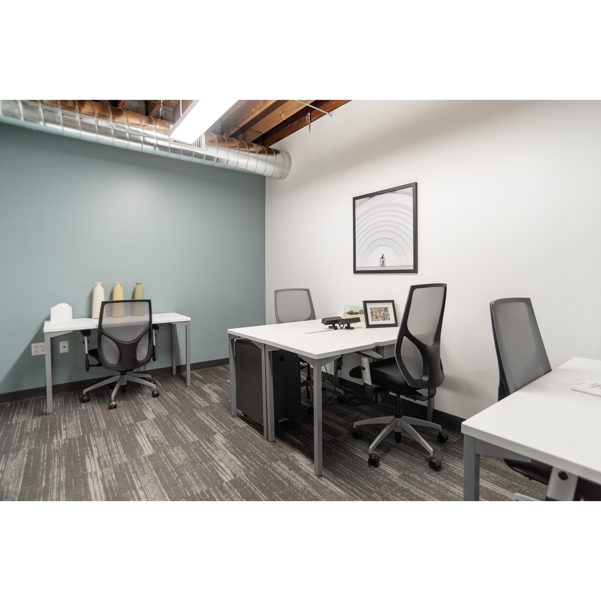 Tailor-made dream offices for 5 persons in Costa Mesa - 3420 Bristol Street Tailor-made dream offices for 5 persons in Costa Mesa - 3420 Bristol Street