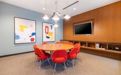 Private office space for 3 persons in NorthWacker Private office space for 3 persons in NorthWacker