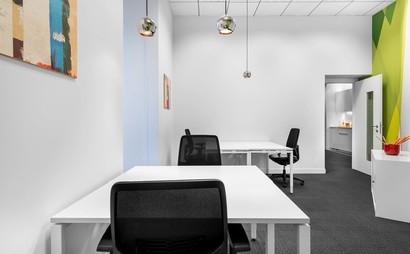 Private office space for 3 persons in NorthWacker Private office space for 3 persons in NorthWacker