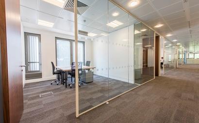 BERKELEY SQUARE - Private Office / Desk Space To Rent, Mayfair W1 - From GBP372 per desk per month BERKELEY SQUARE - Private Office / Desk Space To Rent, Mayfair W1 - From GBP372 per desk per month