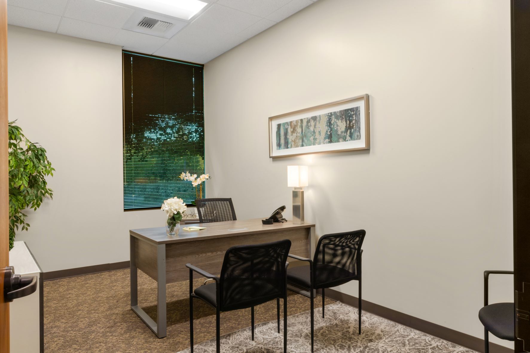 Business Workspaces - Private Office Space