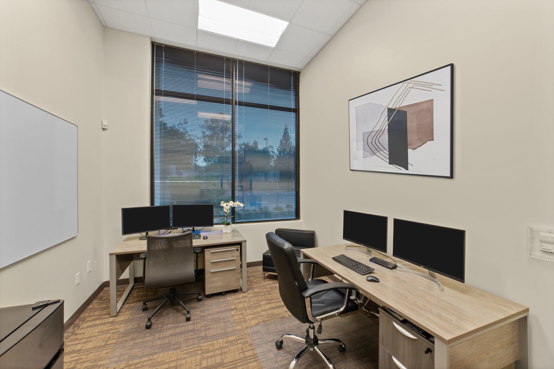 Business Workspaces - Private Office Space
