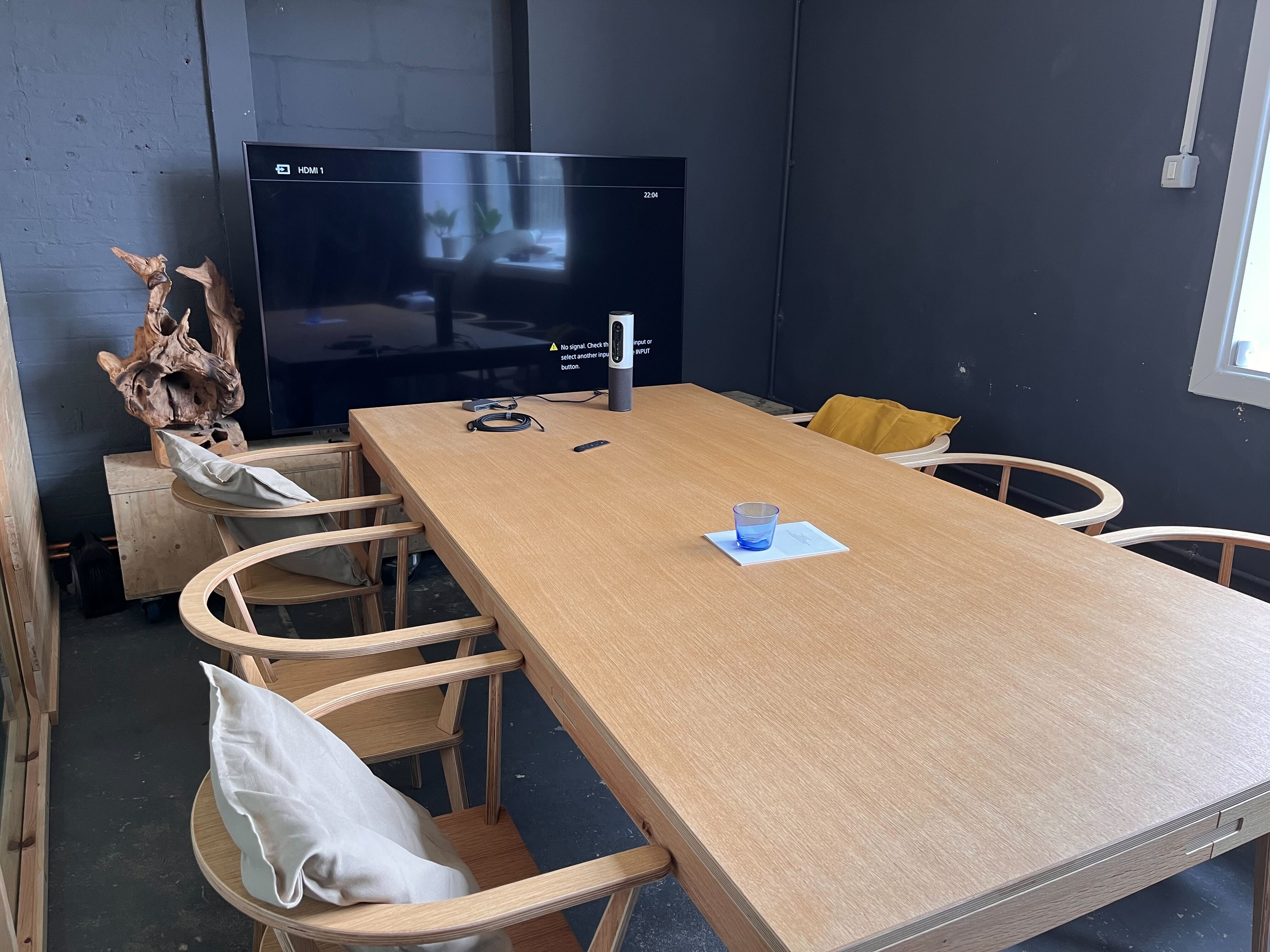 Co-working Desk