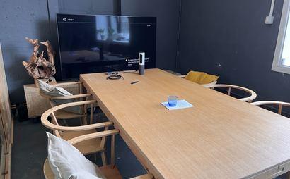 Co-working Desk Co-working Desk