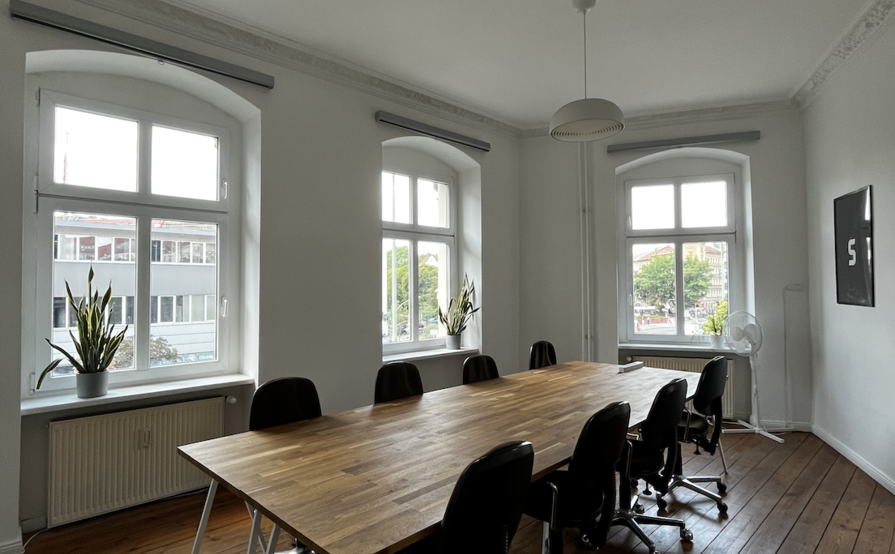 Team office for 6-8 people