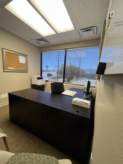 Private Office | Corona