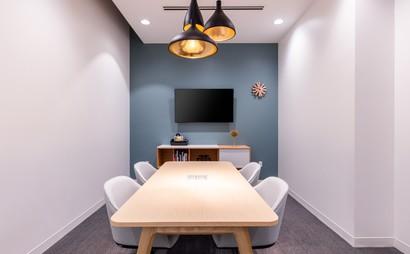 24/7 access to designer office space for 2 persons in Spaces Downtown Greenstreet 24/7 access to designer office space for 2 persons in Spaces Downtown Greenstreet