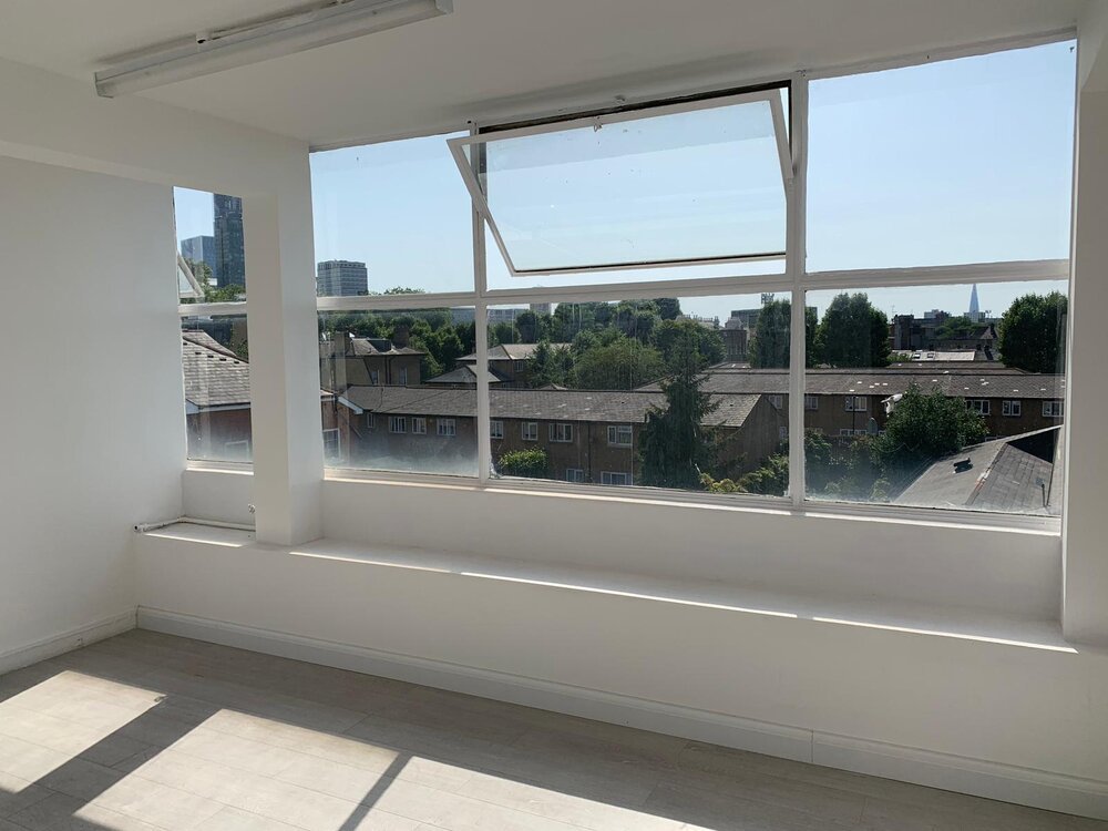 22a Market Square, London, UK