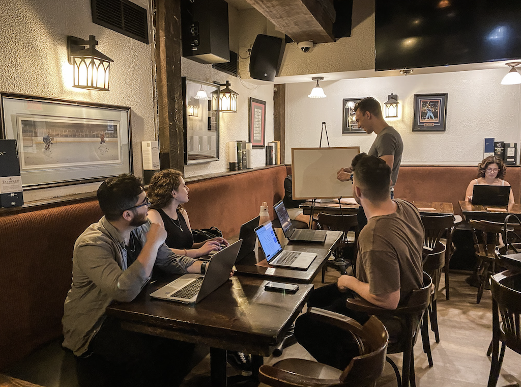 Drop-in Workspace - Workden Downtown Montreal 