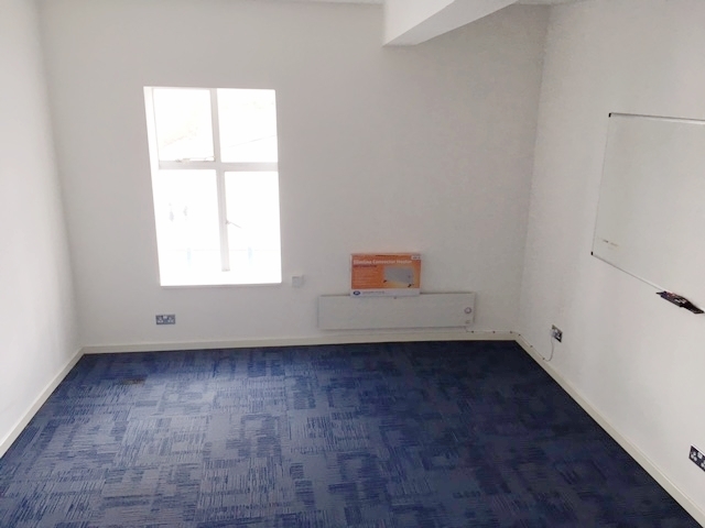 PUTNEY SW15 1LB - ASHLONE WHALF