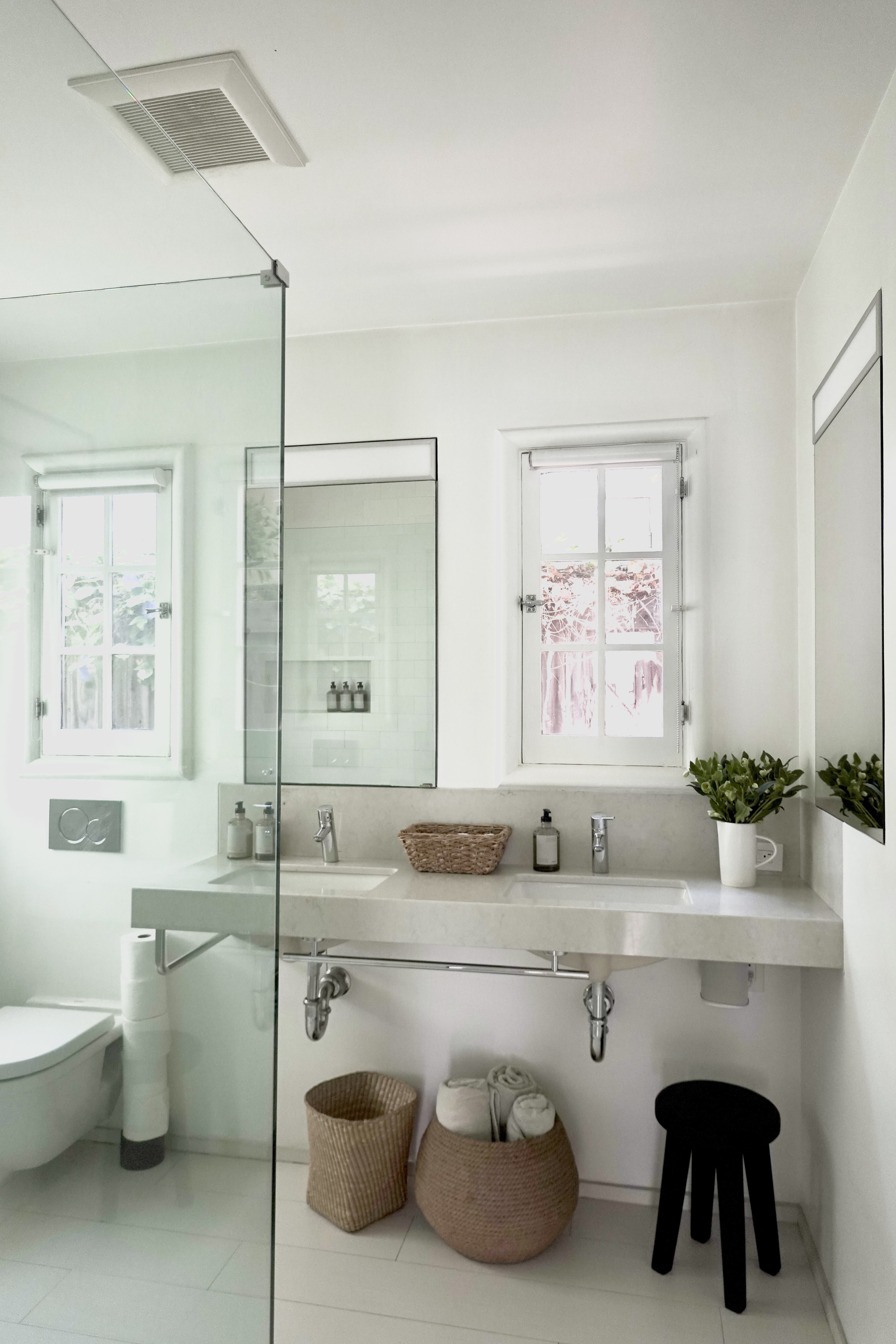 Beautiful Home Office Space in WeHo