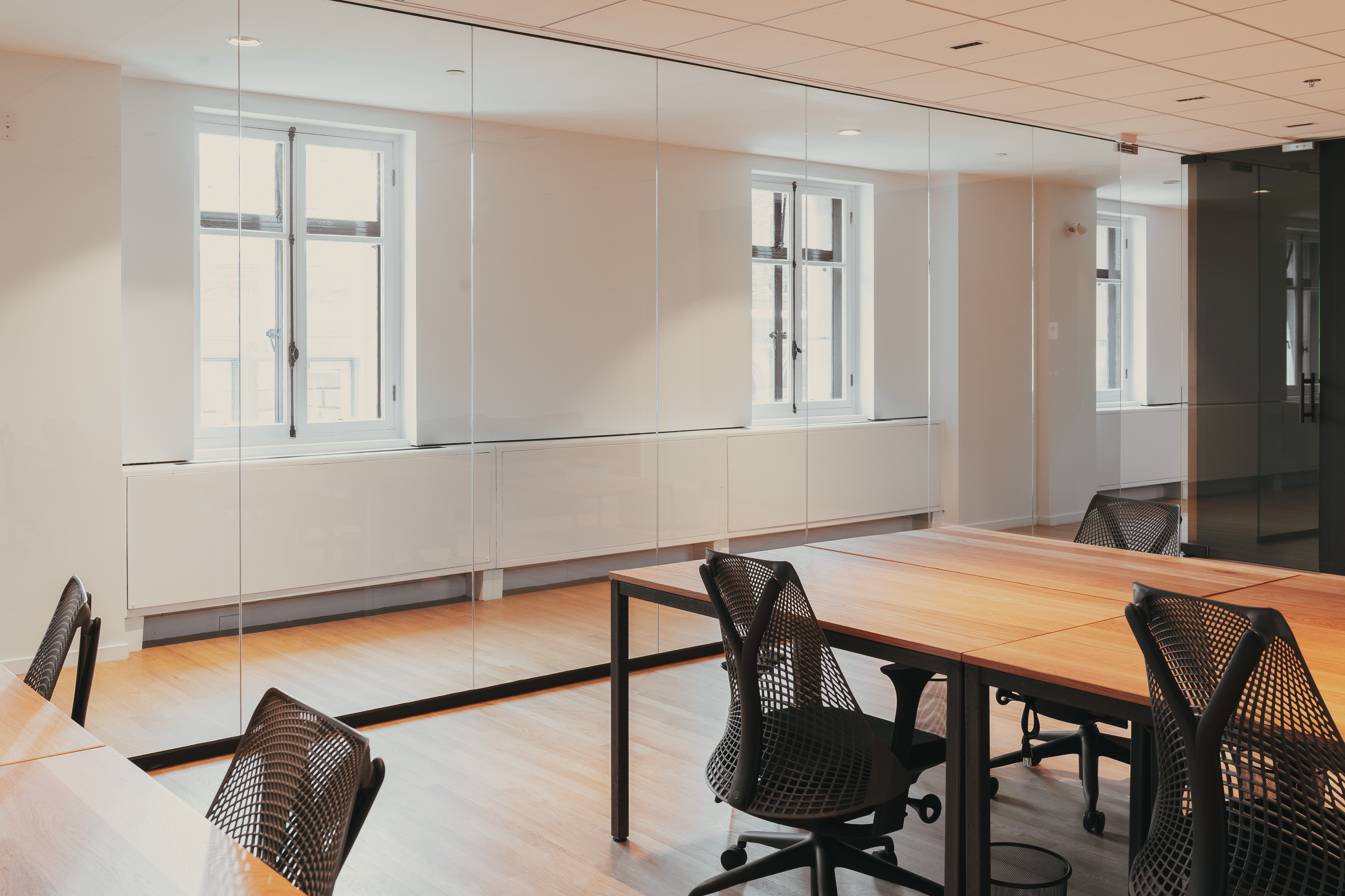 Bureaux privés / Private Offices 