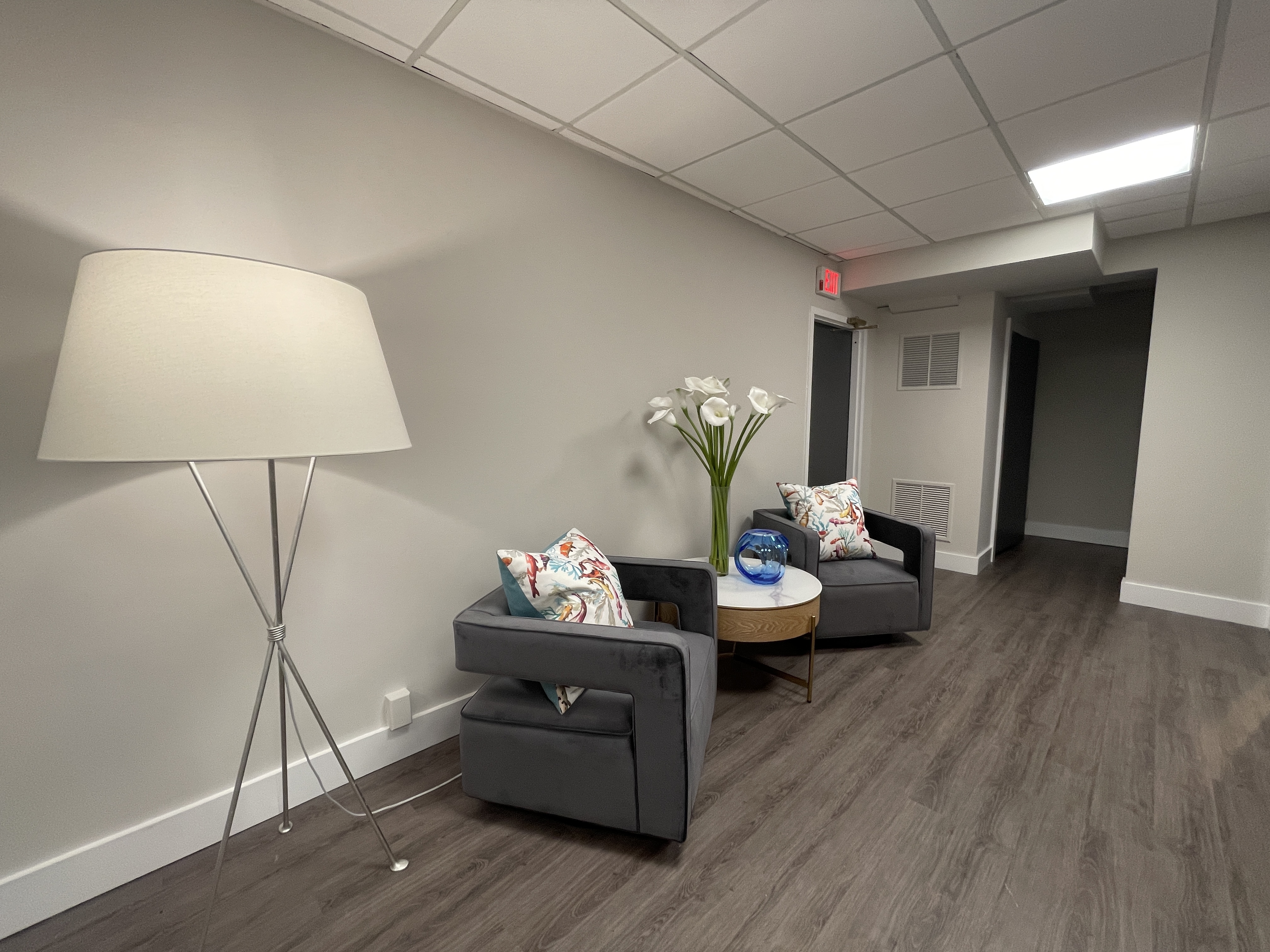 Multiple Rooms in Lively Office Space Available to RENT 