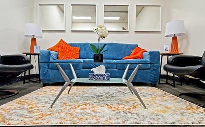 Small meeting/Counseling room near YVR Airport/Marine Dr/Richmond Small meeting/Counseling room near YVR Airport/Marine Dr/Richmond