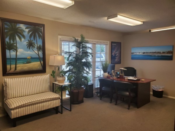 Dedicated Desk in Shared Office