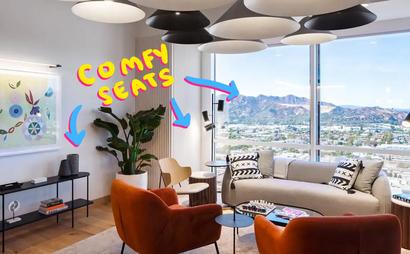 Open Desk in our Creative Workspace Open Desk in our Creative Workspace