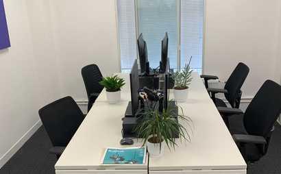 Desks Available in Lovely Belgravia, London (near Victoria Station) Desks Available in Lovely Belgravia, London (near Victoria Station)