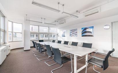 Fully serviced private office space for you and your team in Edison - Fieldcrest Avenue