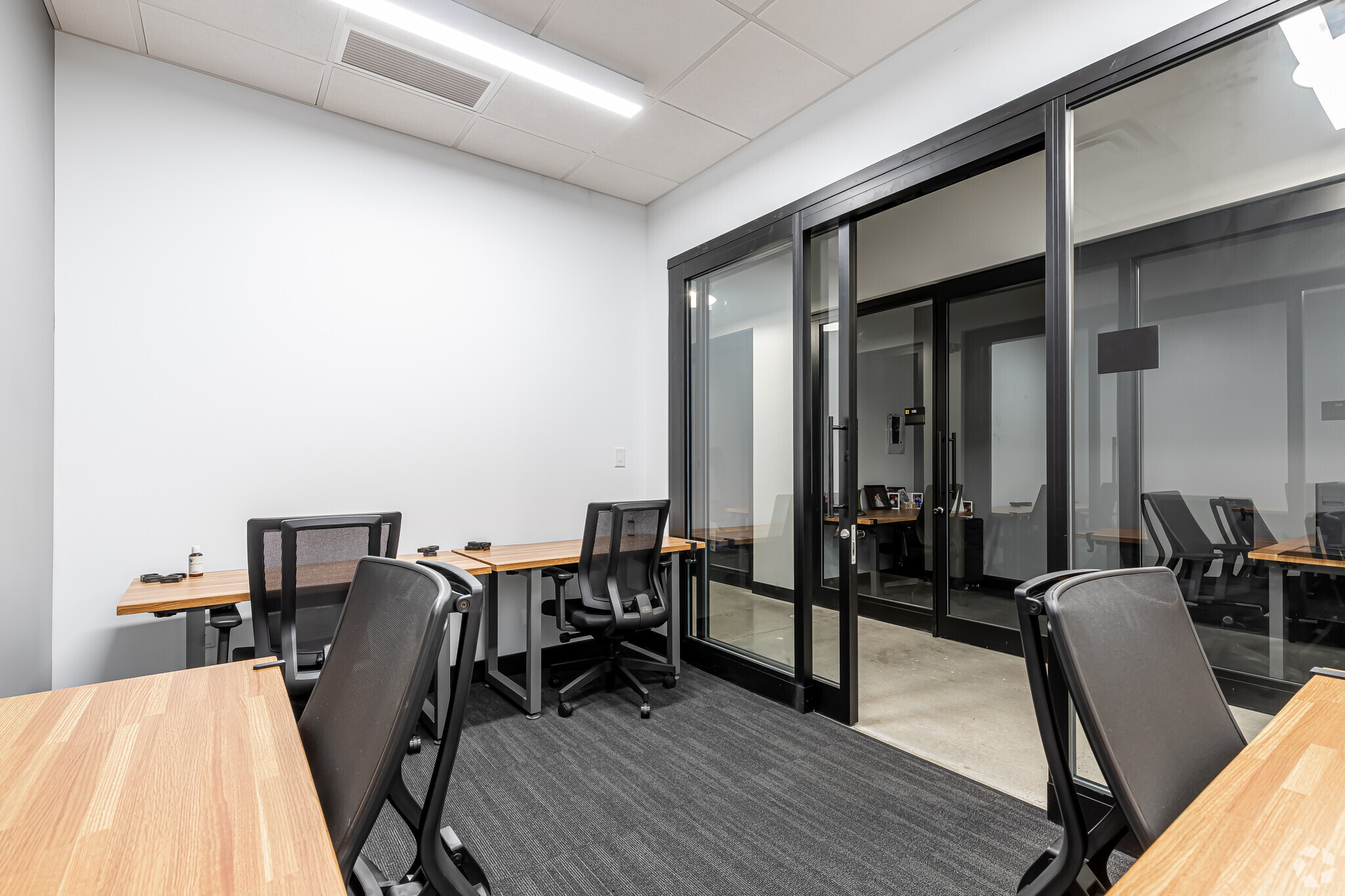 4 Person Private Office