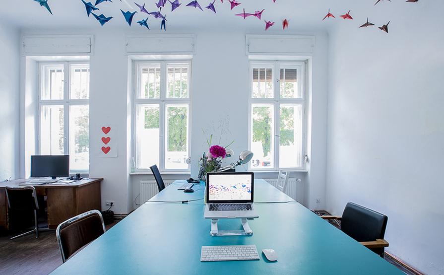 Floating Desk