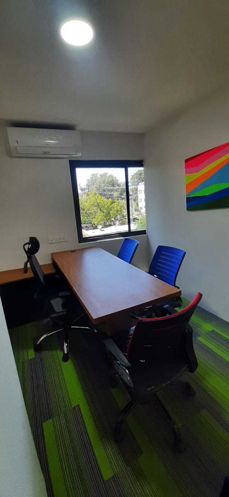 10 Workstations + Manager Cabin