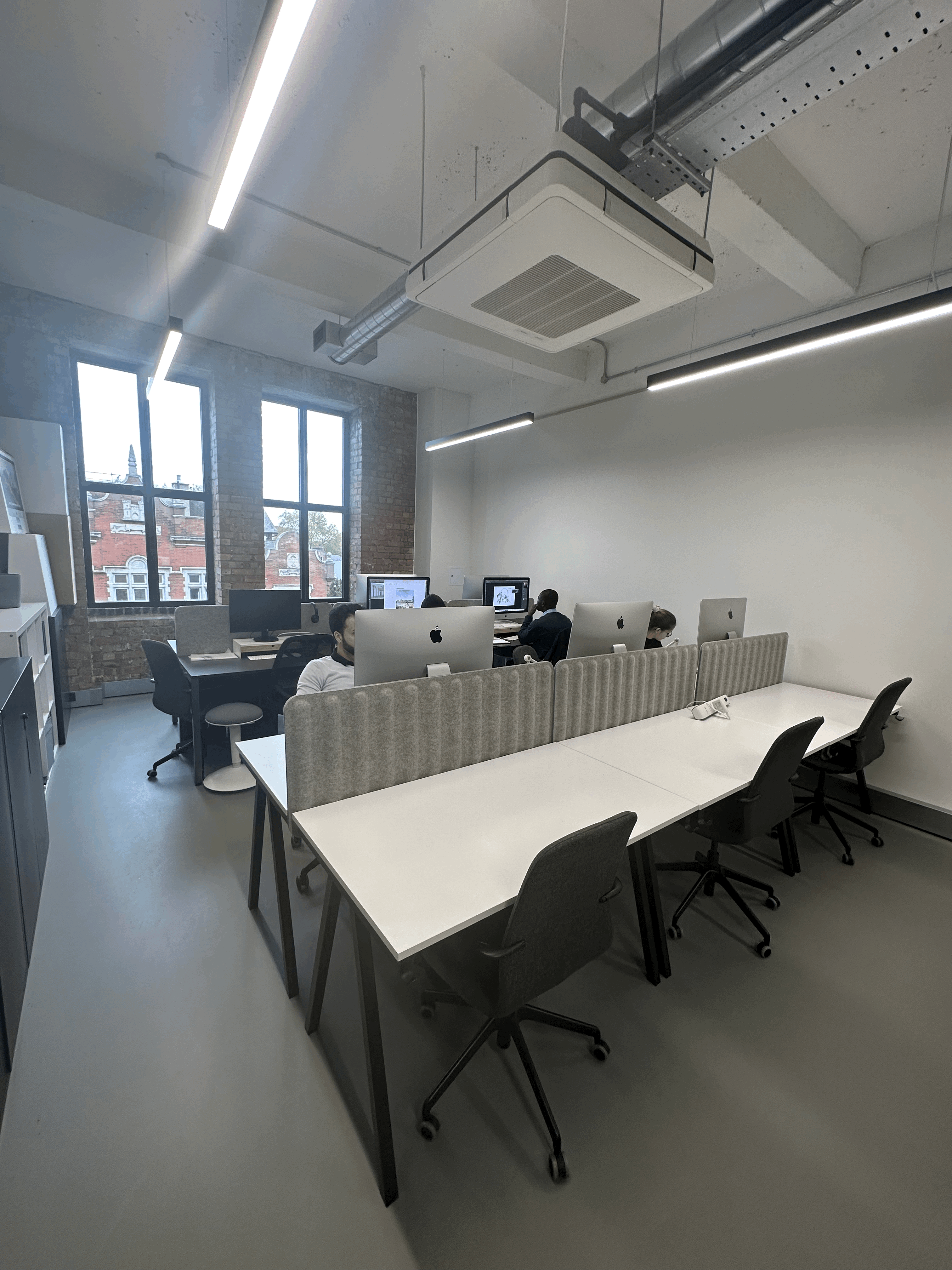 3 x Desks available in vibrant office space in London Fields 3 x Desks available in vibrant office space in London Fields