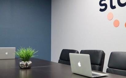 Status-Meeting Room