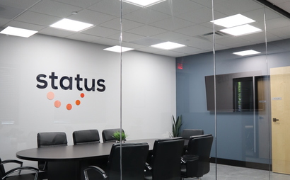 Status-Meeting Room