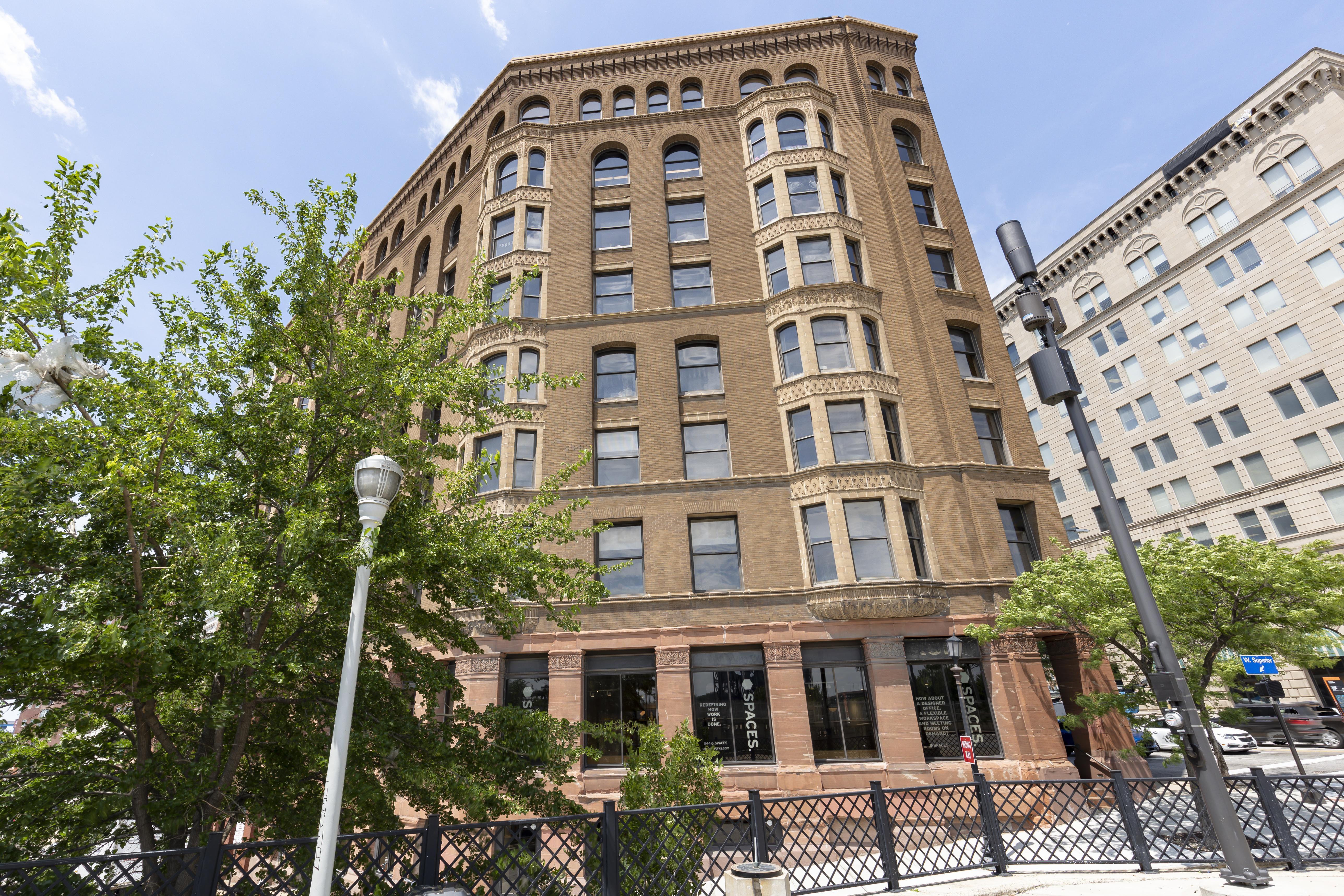 Work from anywhere with a virtual office in Spaces Warehouse District