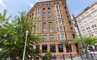 Find a dedicated desk and get down to business in Spaces Warehouse District Find a dedicated desk and get down to business in Spaces Warehouse District