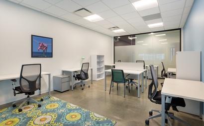 Beautifully designed office space for 3 persons in Spaces Riverfront Park Beautifully designed office space for 3 persons in Spaces Riverfront Park
