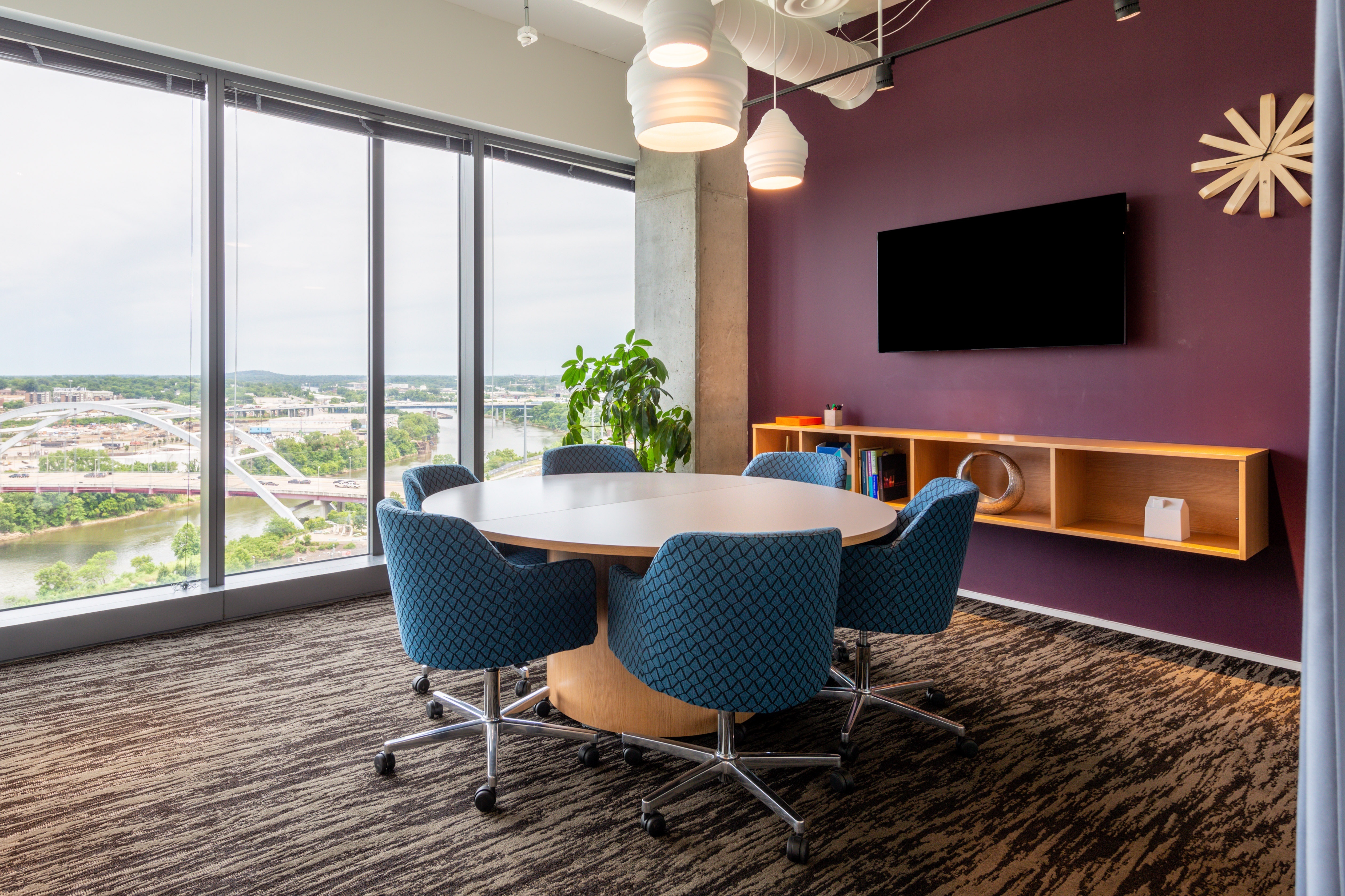 Fully serviced private office space for you and your team in Spaces Riverfront Park Fully serviced private office space for you and your team in Spaces Riverfront Park
