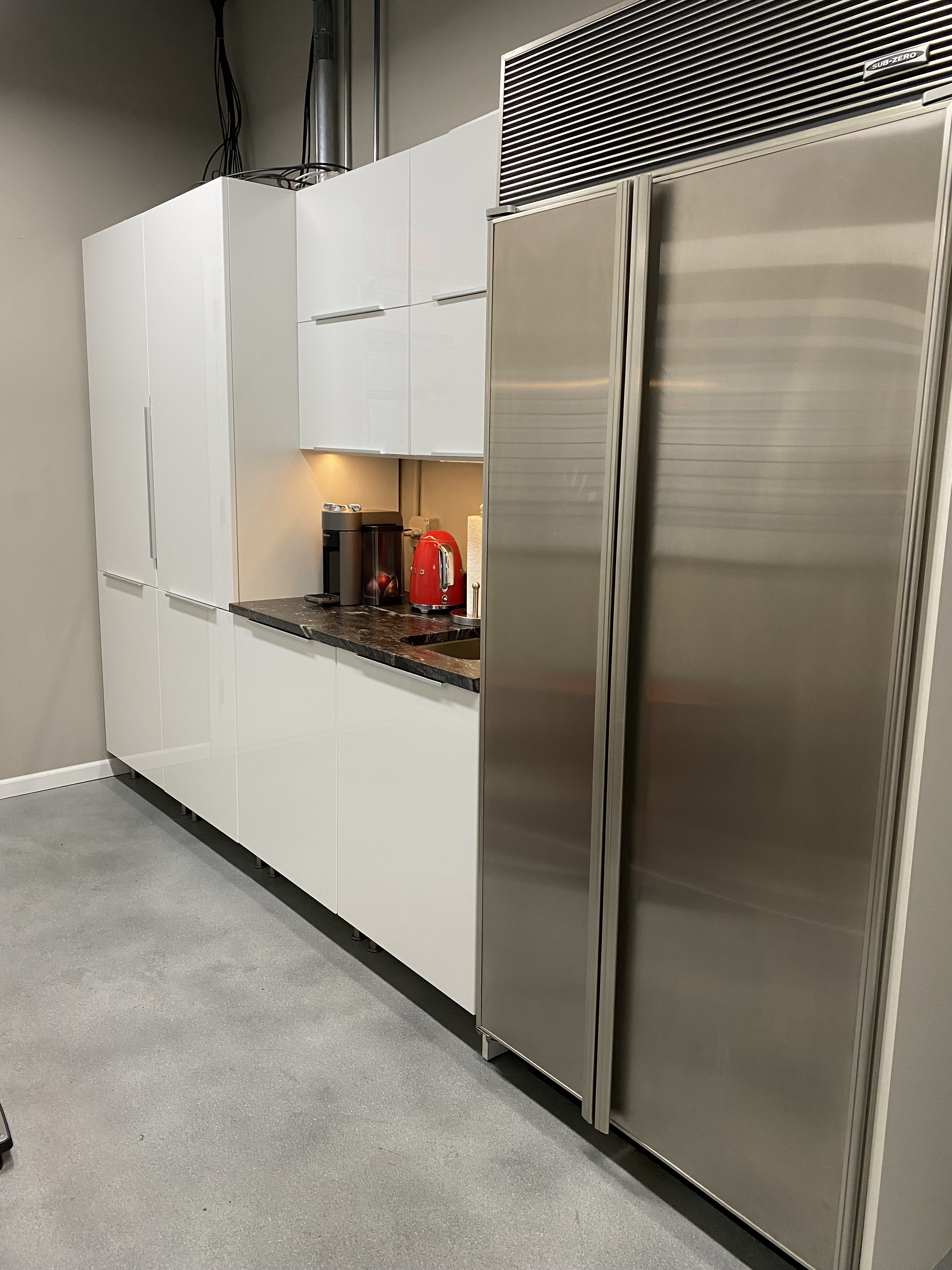 Modern, clean and beautiful office space in the Southport Corridor