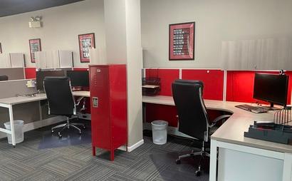 Modern, clean and beautiful office space in the Southport Corridor Modern, clean and beautiful office space in the Southport Corridor