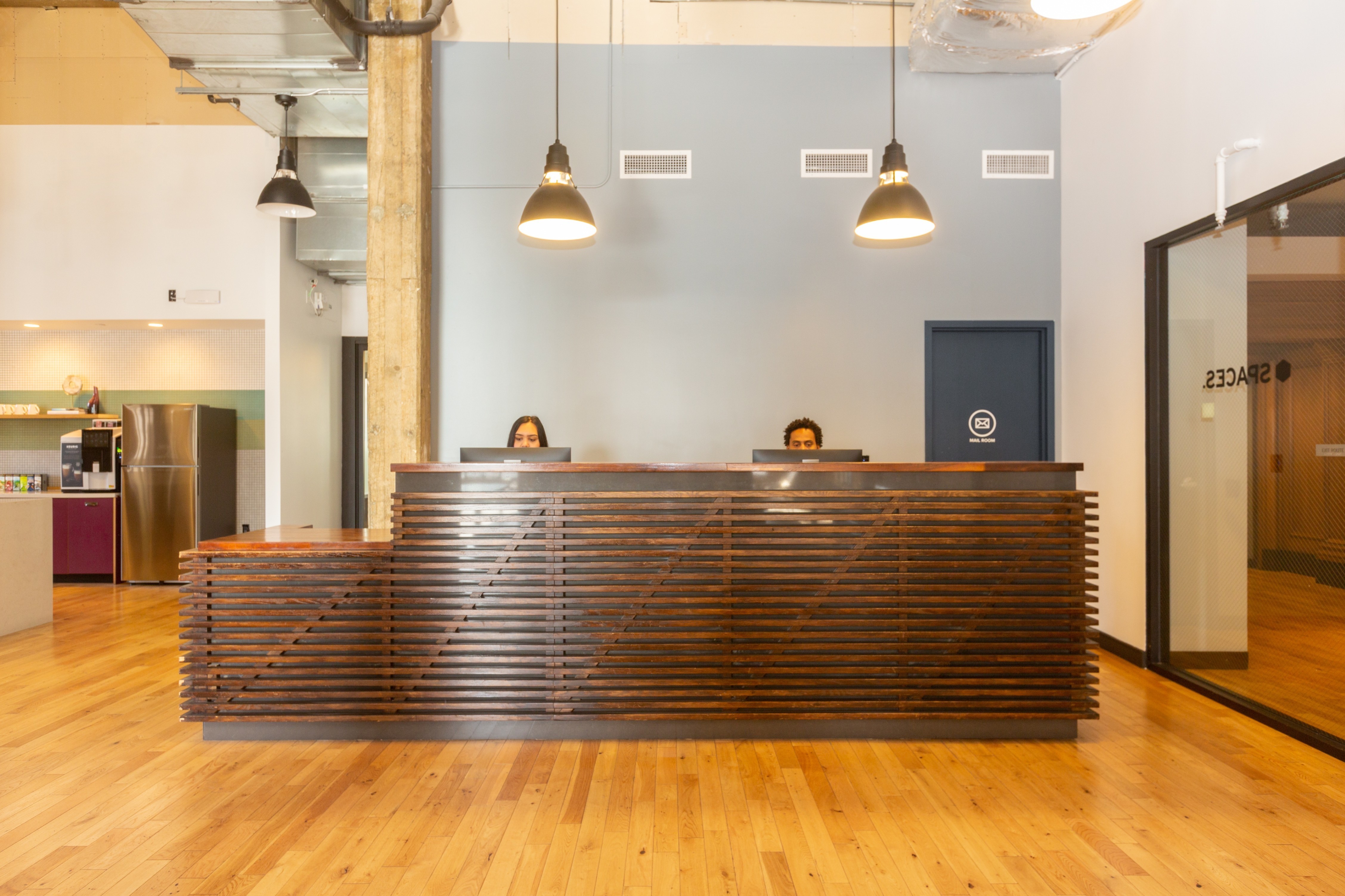 Choose the business services you need with a virtual office plan