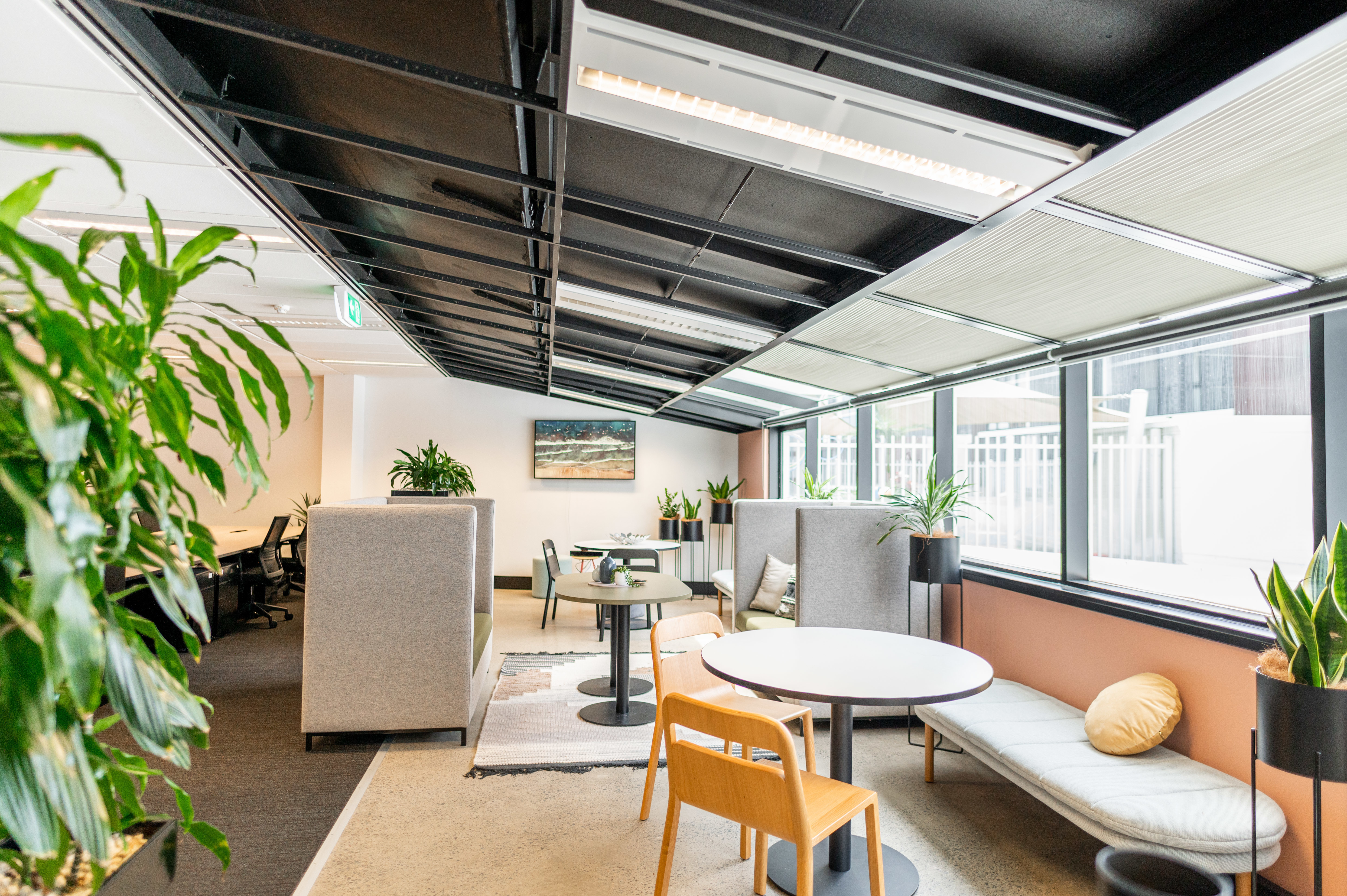 Premium Office with First-Class Amenities