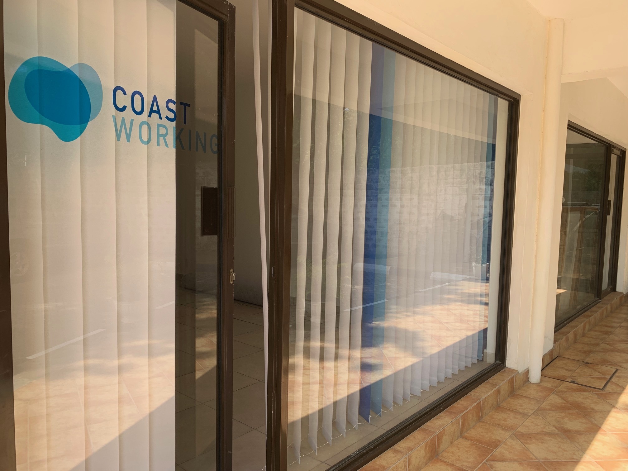 Shared Desks, Meeting and Conference rooms