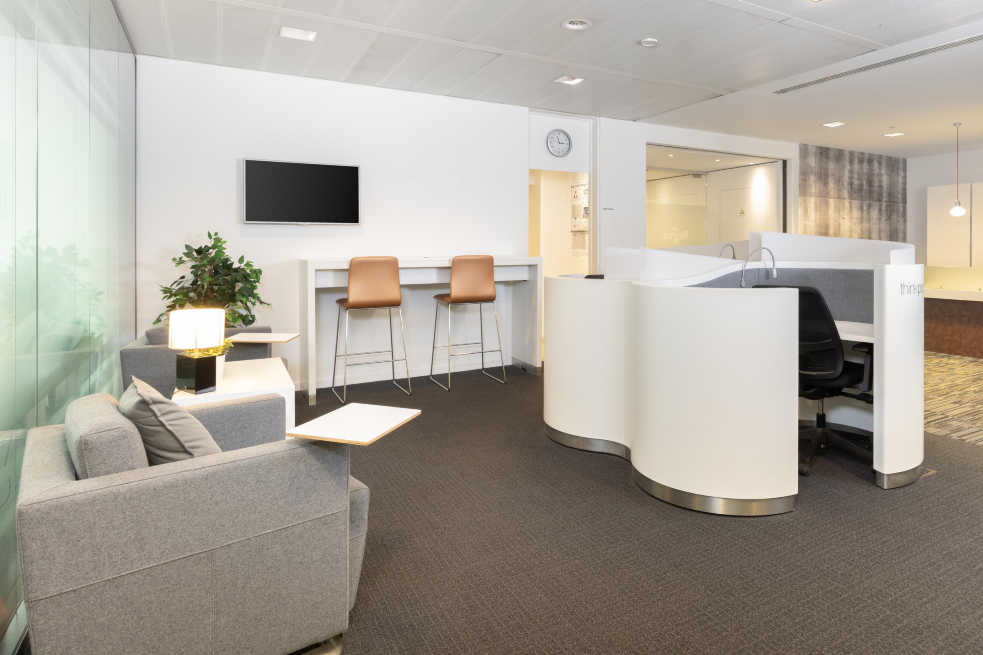 Private office for 4 people Private office for 4 people