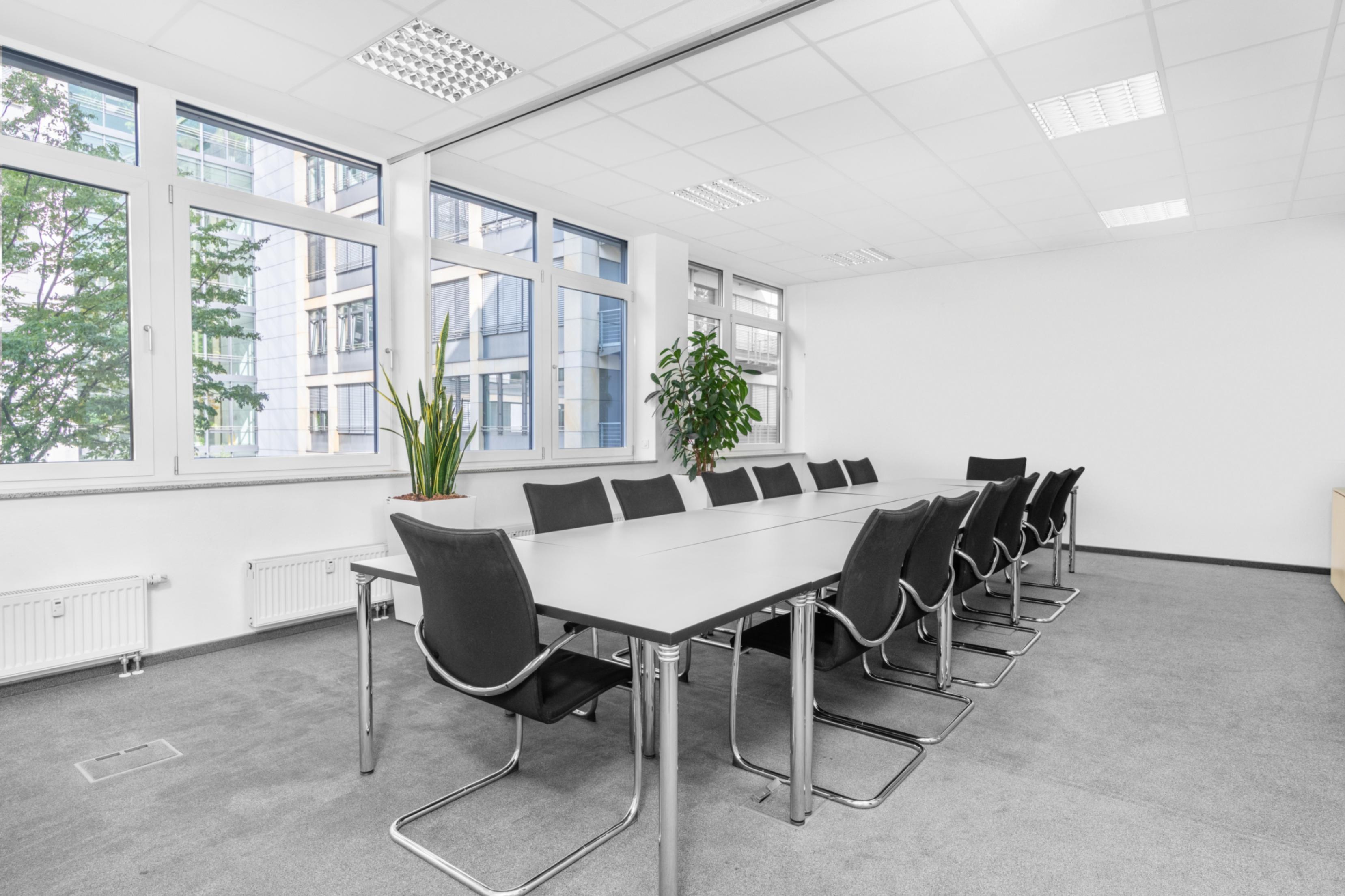 Private office for 4 people Private office for 4 people