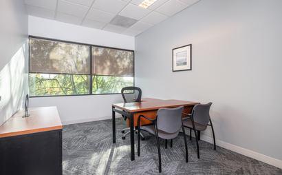 Private office for 1 person