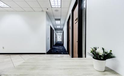 Private Executive Office Suites - A206 (477 SF) Private Executive Office Suites - A206 (477 SF)