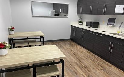 Private Executive Office Suites - A206 (477 SF) Private Executive Office Suites - A206 (477 SF)