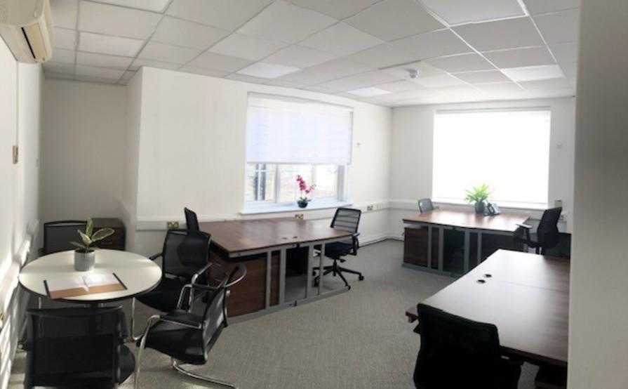 8 Person Office