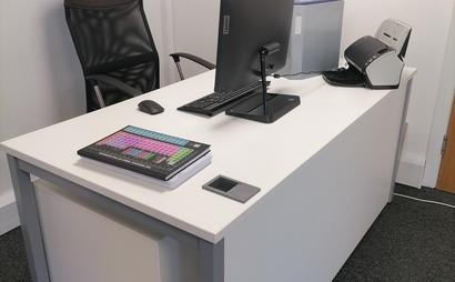 Renting Office Desk Renting Office Desk